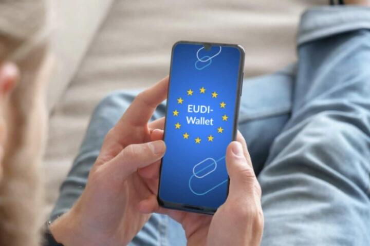 What Is EUDI Wallet and What Does It Store?